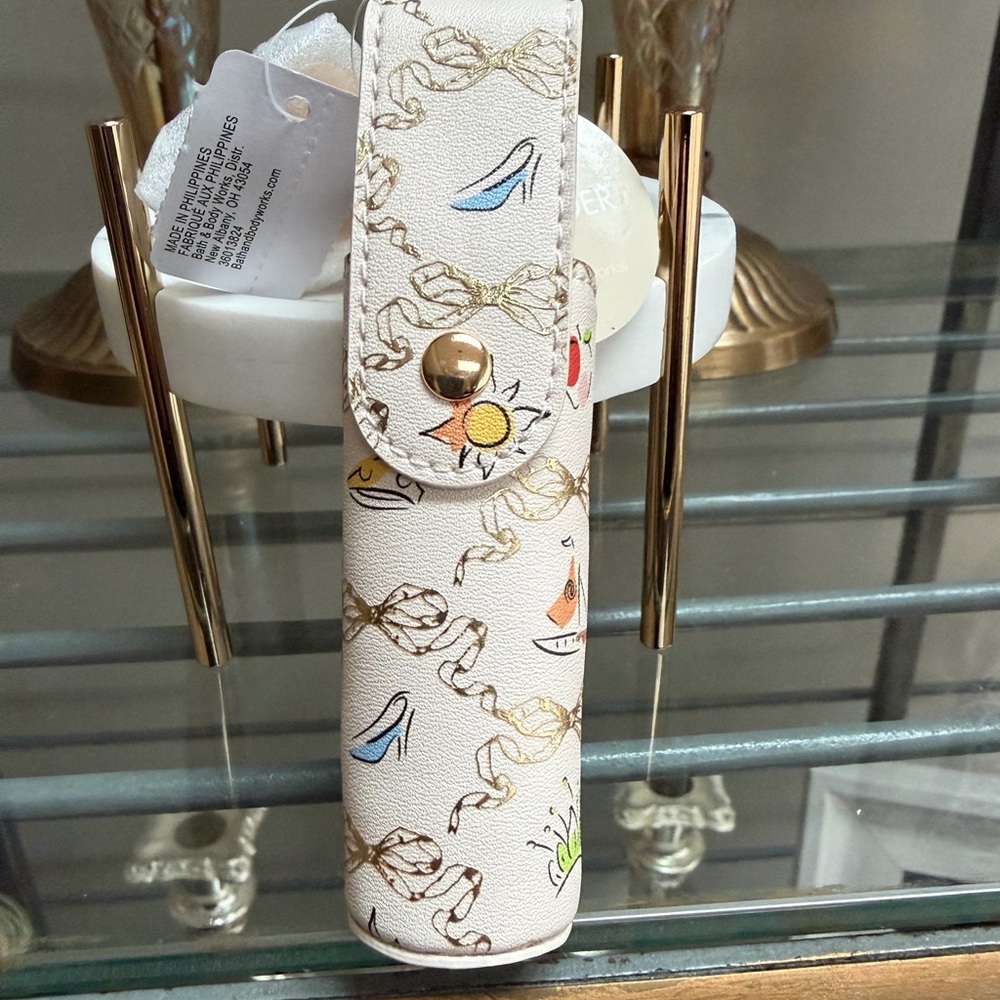 Bath and Body Works Disney Princess Lipstick Holder NWT SOLD OUT
